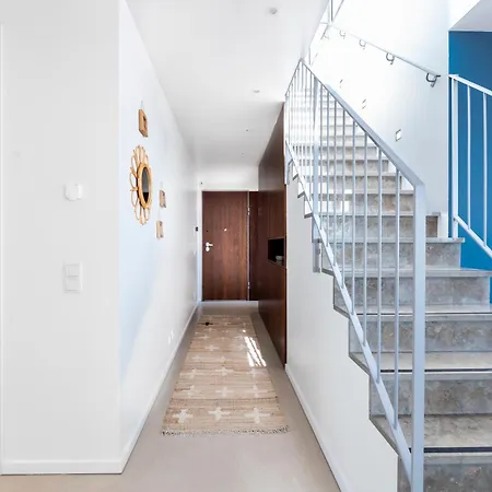 Penthouse Boa Vista - Private Pool & Sea Views